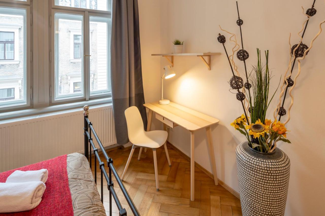 Old Town - Skorepka Apartments Прага Екстериор снимка