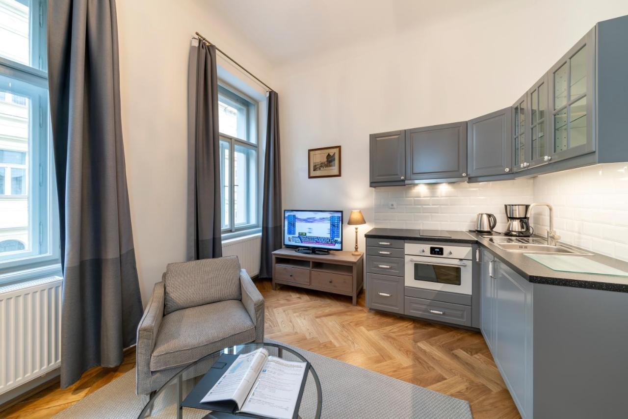 Old Town - Skorepka Apartments Прага Екстериор снимка